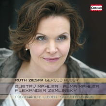 RUTH ZIESAK | CAPRICCIO